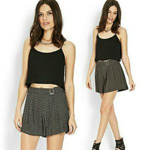 FOREVER 21 Black Belted Geometric Print Shorts XS